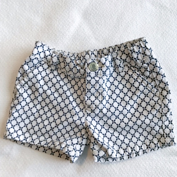 Carter's | 2T White with Blue Lattice Print Shorts - Picture 1 of 3